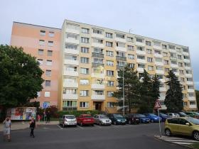Prodej bytu 3+1, Louny, 17. listopadu, 87 m2