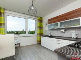 Prodej bytu 3+1, Praha - Modřany, Urbánkova, 78 m2