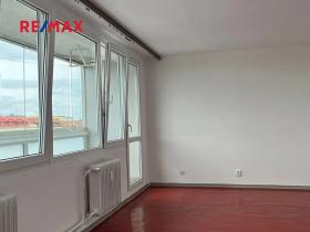 Prodej bytu 2+1, Kladno, Čs. armády, 59 m2
