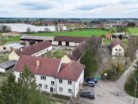 Prodej výrobních prostor, Třeboň, Sídliště, 2921 m2
