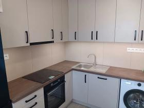 Pronájem bytu 2+1, Hodonín, 45 m2