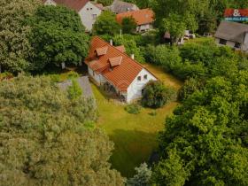 Prodej rodinného domu, Břežany, 175 m2