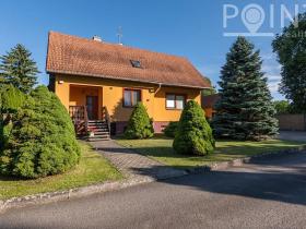 Prodej rodinného domu, Topolany, 206 m2