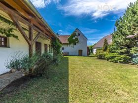 Prodej rodinného domu, Chvalatice, 250 m2