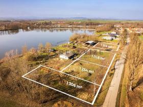 Prodej pozemku pro bydlení, Dívčice, 1513 m2
