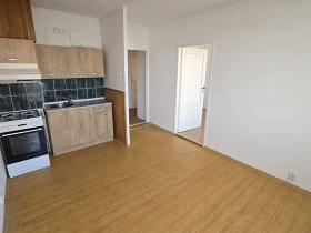 Prodej bytu 1+1, Teplice, Jana Koziny, 40 m2