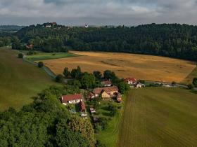 Prodej rodinného domu, Luže, 462 m2