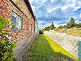 Prodej rodinného domu, Záříčí, 219 m2