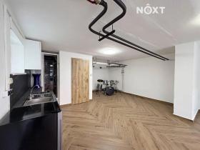 Prodej garáže, Praha - Hloubětín, Sadská, 35 m2