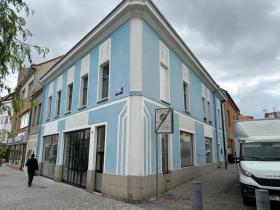 Pronájem obchodního prostoru, Kladno, Komenského, 121 m2