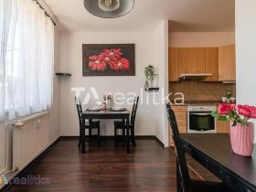 Prodej bytu 2+kk, Ostrava, Na Baranovci, 57 m2