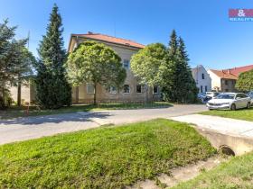 Prodej rodinného domu, Račiněves, 204 m2