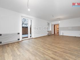 Prodej bytu 2+kk, Slatiňany, Na Ostrově, 79 m2