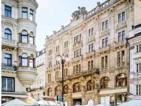 Pronájem kanceláře, Praha - Staré Město, 28. října, 630 m2