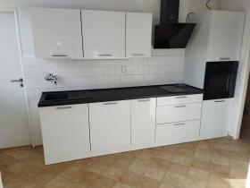 Pronájem bytu 3+1, Malenice, 64 m2