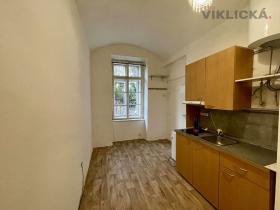 Pronájem bytu 1+1, Praha - Nové Město, Lublaňská, 40 m2
