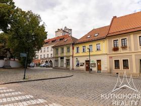 Prodej bytu 1+kk, Kutná Hora, Václavské náměstí, 36 m2