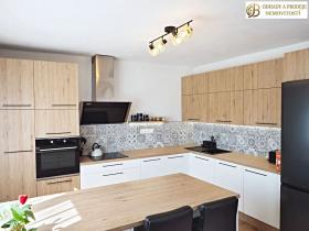 Prodej rodinného domu, Úsov, nám. Míru, 190 m2