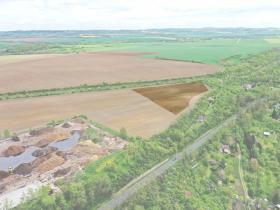 Prodej komerčního pozemku, Hoštka, 7249 m2