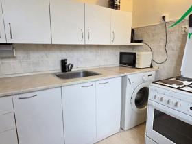 Prodej bytu 3+1, Tachov, Školní, 56 m2