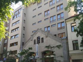 Pronájem kanceláře, Praha - Karlín, Křižíkova, 259 m2