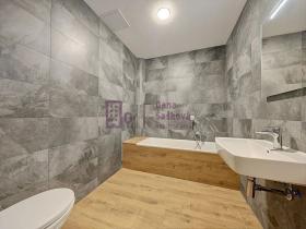 Pronájem bytu 1+kk, Jindřichův Hradec, Nádražní, 43 m2