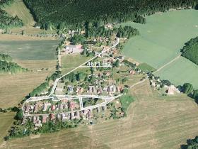 Prodej podílu pozemku, Kamenice nad Lipou, 320 m2