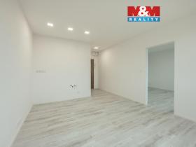 Prodej bytu 2+kk, Chřibská, 36 m2