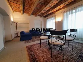 Pronájem bytu 3+1, Praha - Malá Strana, Hroznová, 73 m2