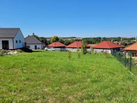 Prodej pozemku pro bydlení, Knovíz, 1033 m2