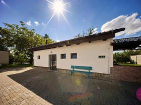 Pronájem bytu 2+kk, Dolany, 62 m2