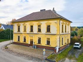 Prodej vícegeneračního domu, Malonty, 317 m2