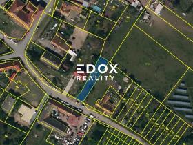 Prodej pozemku pro bydlení, Březník, 471 m2