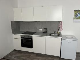 Pronájem bytu 1+kk, Čáslav - Čáslav-Nové Město, Boženy Němcové, 27 m2