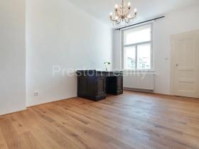 Pronájem bytu 2+1, Praha - Žižkov, Fibichova, 72 m2