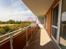 Pronájem bytu 3+kk, Praha - Dolní Měcholupy, V osikách, 75 m2