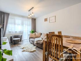 Prodej bytu 2+kk, Břežany II, 56 m2