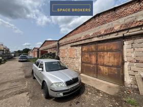 Pronájem skladu, Pardubice, 354 m2