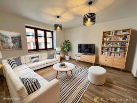 Pronájem bytu 3+1, Mladá Boleslav, S. K. Neumanna, 100 m2