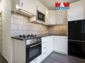 Prodej bytu 3+1, Kadaň, Budovatelů, 69 m2