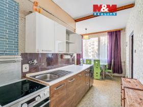 Prodej bytu 3+1, Ústí nad Labem - Krásné Březno, Družstevní, 65 m2