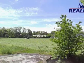 Prodej komerčního pozemku, Neplachovice, Na Nivě, 7386 m2