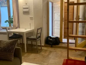 Pronájem bytu 1+1, Praha - Košíře, Vrchlického, 35 m2