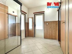 Pronájem bytu 4+1, Radvanice, 72 m2