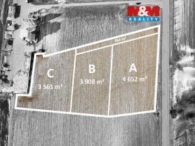 Prodej komerčního pozemku, Vojkovice, 4652 m2