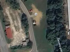 Pronájem komerčního pozemku, Bavoryně, 300 m2