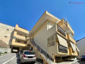 Prodej bytu 3+1, Roccalumera, Itálie, 136 m2