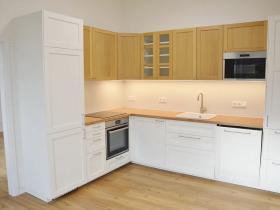 Pronájem bytu 4+kk, Praha, Jaurisova, 98 m2