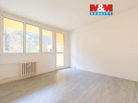 Prodej bytu 3+1, Bukovany, 64 m2