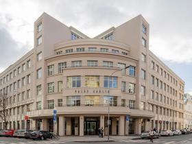 Pronájem kanceláře, Praha - Karlín, Thámova, 860 m2